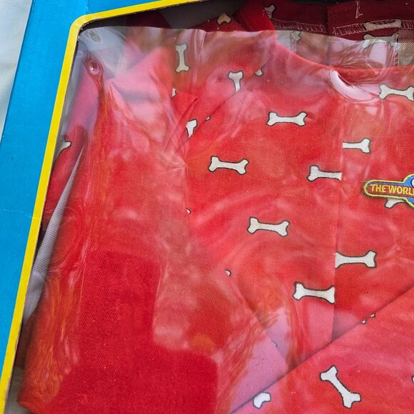 World Of Snoopy Designer Outfit Red Pajamas Bone Pattern For Talking Snoopy - Picture 5 of 11